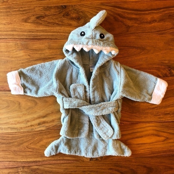 Baby Aspen Blue Shark Bathrobe 🦈 - Picture 1 of 8